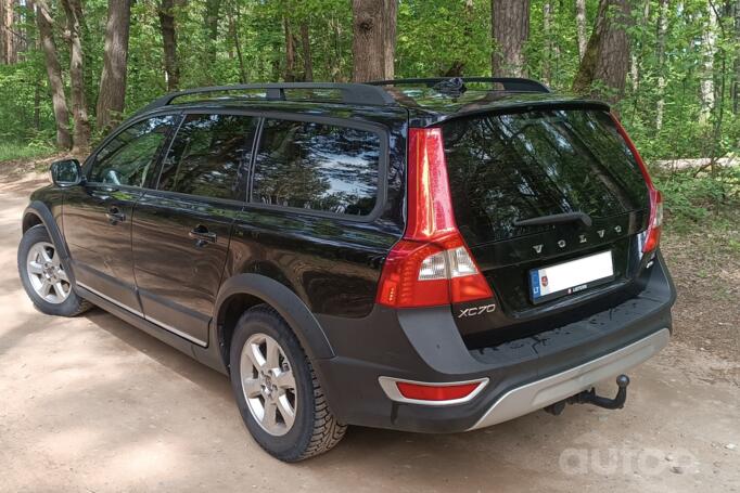 Volvo XC70 3 generation wagon