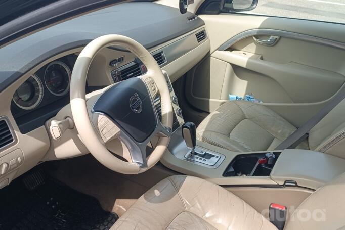 Volvo XC70 3 generation wagon