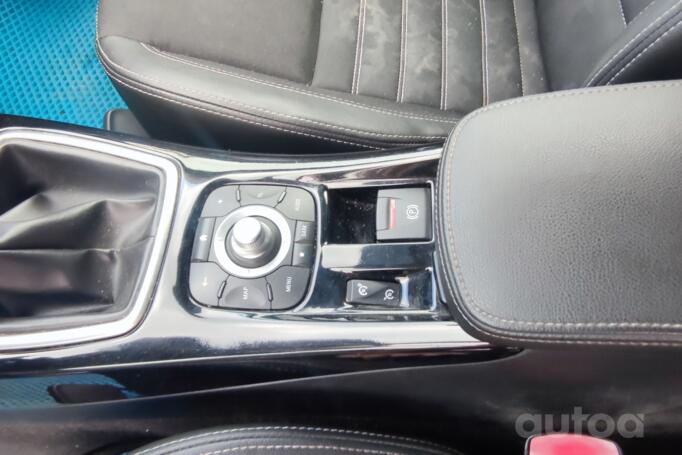 Renault Laguna 3 generation [restyling]