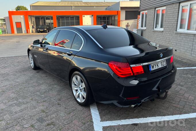 BMW 7 Series F01/F02 Sedan