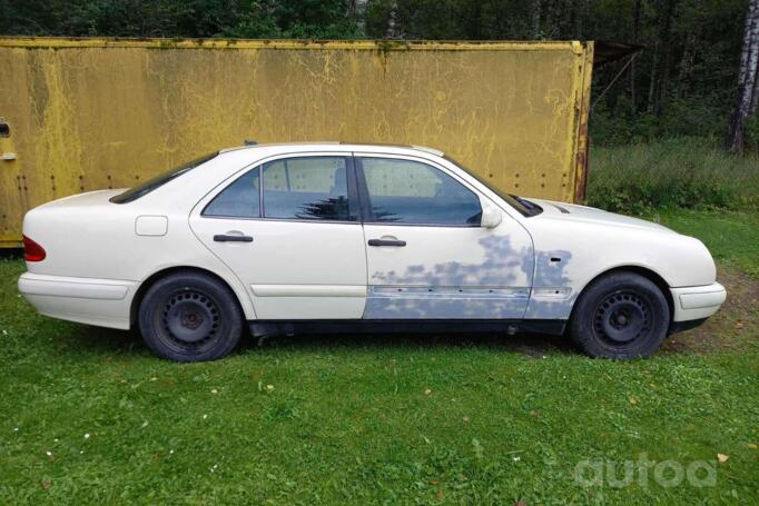 Mercedes-Benz C-Class W202/S202 [restyling] Sedan 4-doors