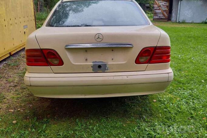 Mercedes-Benz C-Class W202/S202 [restyling] Sedan 4-doors