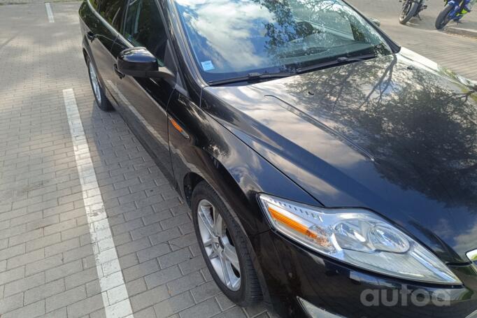 Ford Mondeo 4 generation wagon