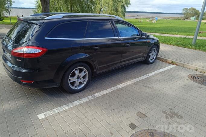 Ford Mondeo 4 generation wagon