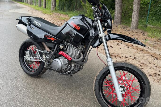 Yamaha XT