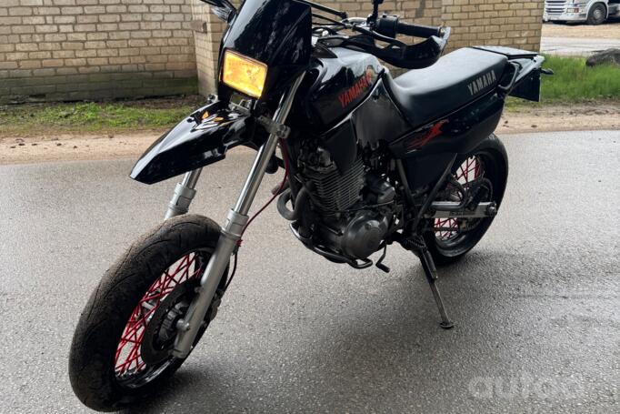 Yamaha XT
