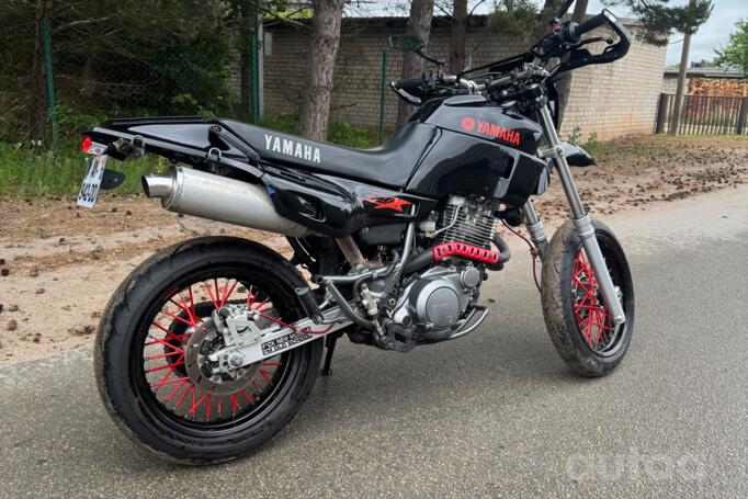 Yamaha XT