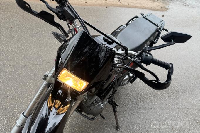 Yamaha XT