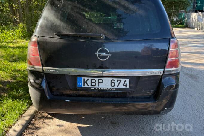 Opel Zafira B Minivan 5-doors