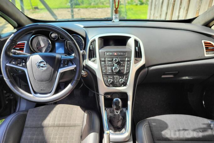 Opel Astra J [restyling] GTC hatchback 3-doors