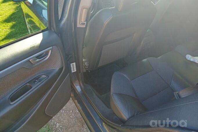 Volvo S60 1 generation [restyling] Sedan