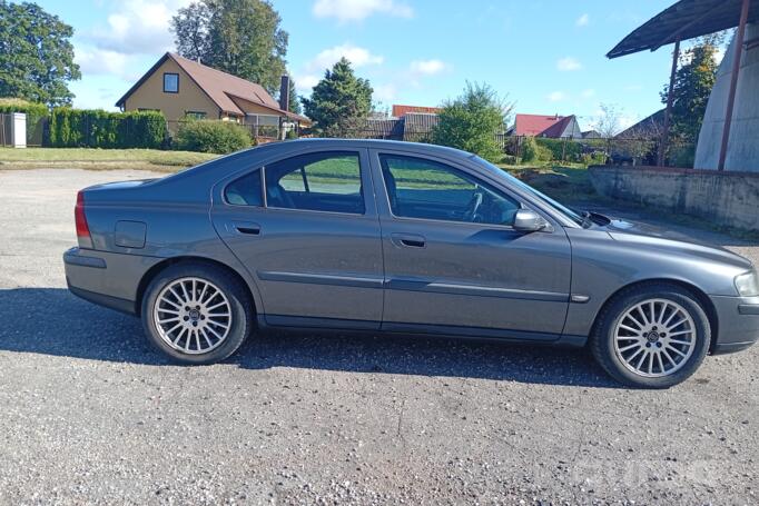 Volvo S60 1 generation [restyling] Sedan