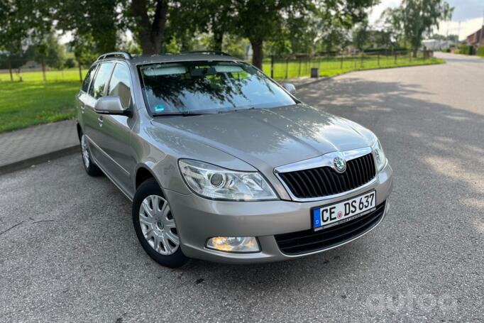 Skoda Octavia 2 generation [restyling] Combi wagon 5-doors