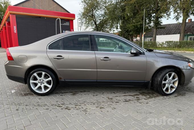 Volvo S80 2 generation Sedan