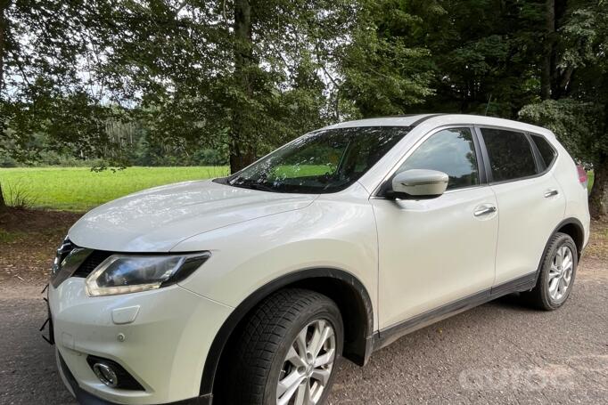 Nissan X-Trail T32 Crossover