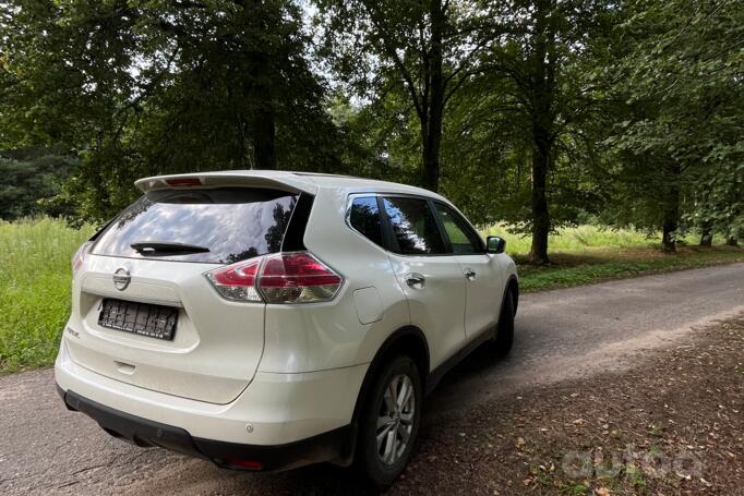 Nissan X-Trail T32 Crossover