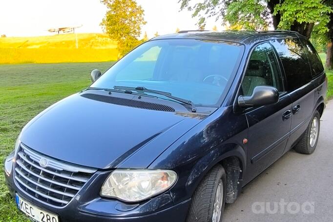 Chrysler Voyager 4 generation [restyling] Minivan