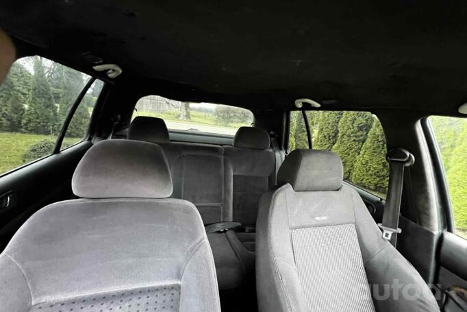 Volkswagen Golf 4 generation Hatchback 5-doors