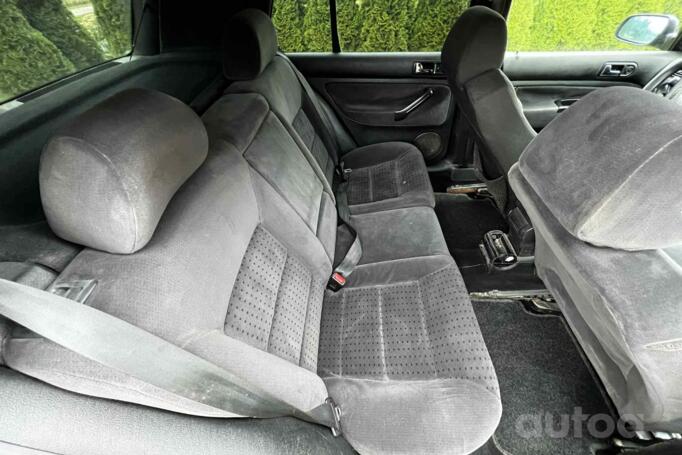 Volkswagen Golf 4 generation Hatchback 5-doors