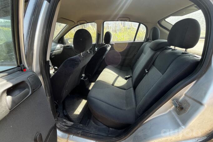 Opel Astra Family/H [restyling] Hatchback 5-doors