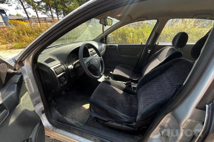 Opel Astra Family/H [restyling] Hatchback 5-doors