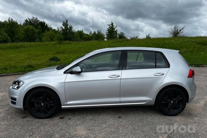 Volkswagen Golf 7 generation Hatchback 5-doors