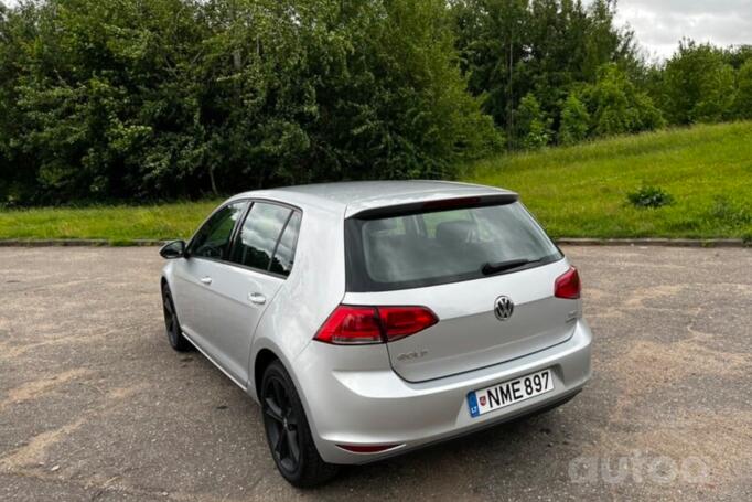 Volkswagen Golf 7 generation Hatchback 5-doors