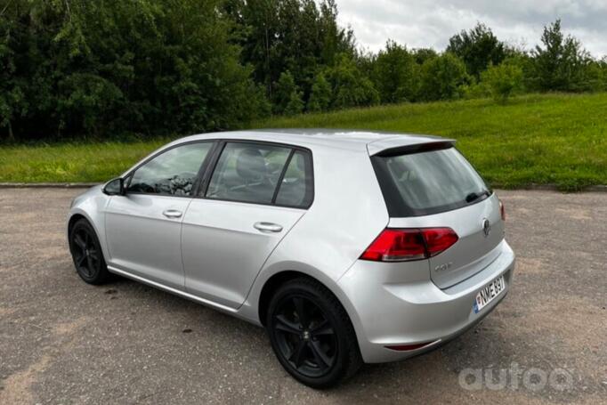 Volkswagen Golf 7 generation Hatchback 5-doors