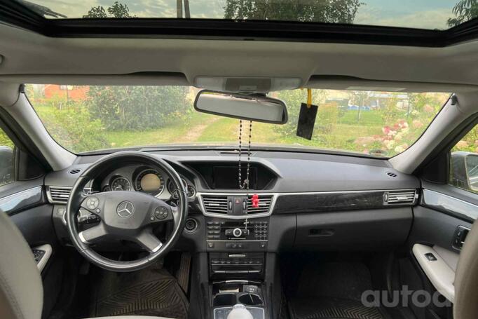 Mercedes-Benz E-Class W212/S212/C207/A207 wagon 5-doors
