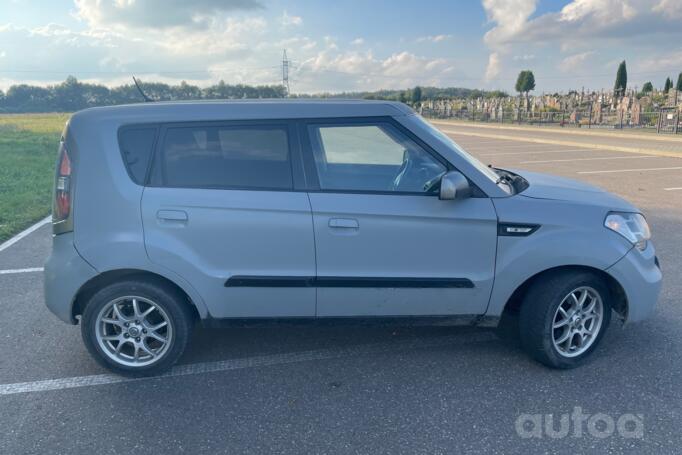 Kia Soul 1 generation Hatchback