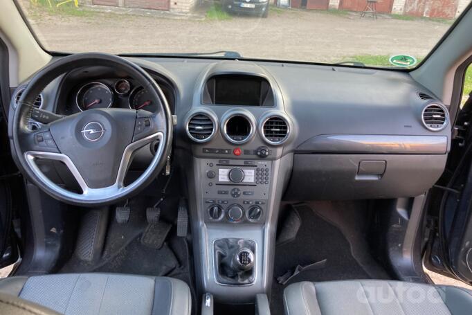 Opel Antara 1 generation Crossover