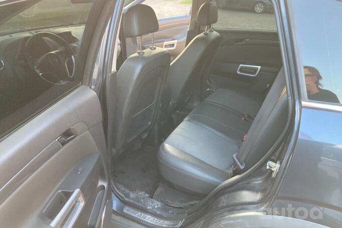 Opel Antara 1 generation Crossover