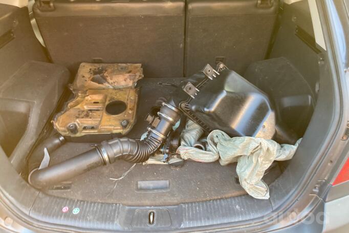 Opel Antara 1 generation Crossover