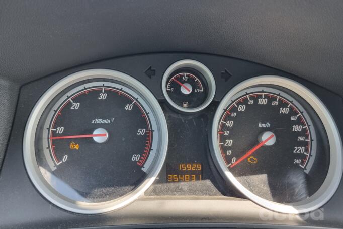 Opel Astra H [restyling]