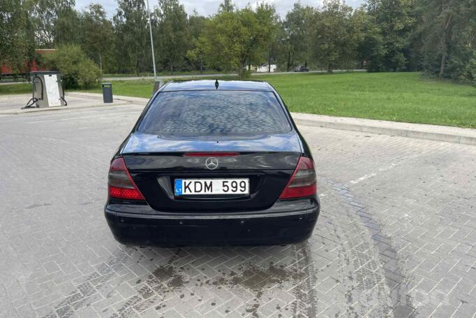 Mercedes-Benz E-Class W211 Sedan