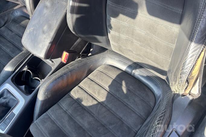 Volkswagen Passat B6 wagon 5-doors