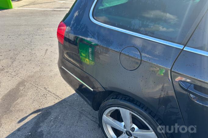Volkswagen Passat B6 wagon 5-doors