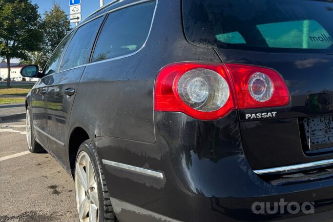 Volkswagen Passat B6 wagon 5-doors