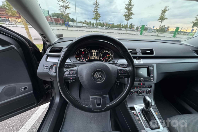 Volkswagen Passat B7 Variant wagon 5-doors