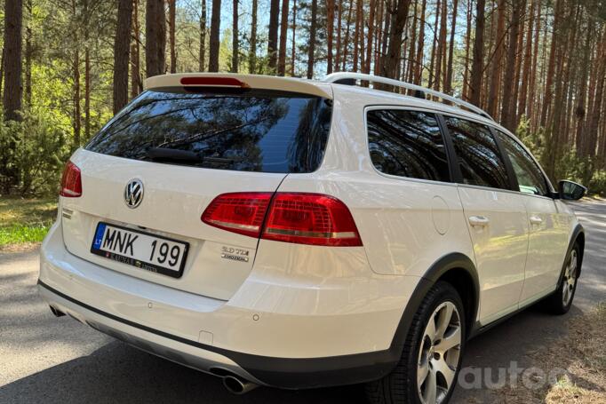 Volkswagen Passat B7 Passat Alltrack (B7)