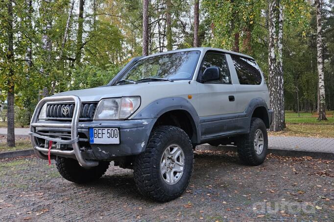 Toyota Land Cruiser Prado J90 SUV 3-doors