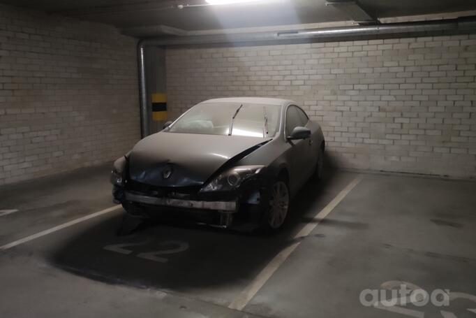 Renault Laguna 3 generation Coupe