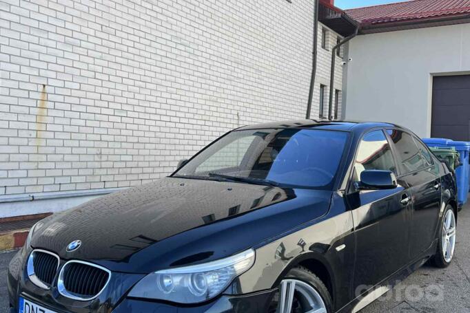 BMW 5 Series E60/E61 Sedan