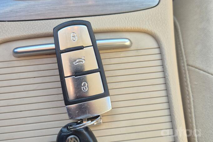 Volkswagen Passat B7 Variant wagon 5-doors