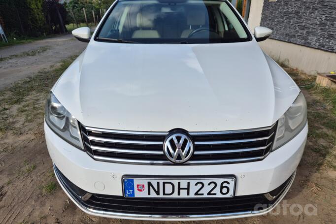 Volkswagen Passat B7 Variant wagon 5-doors