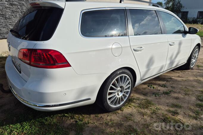 Volkswagen Passat B7 Variant wagon 5-doors