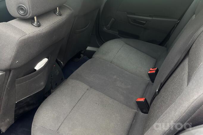 Opel Astra H [restyling]