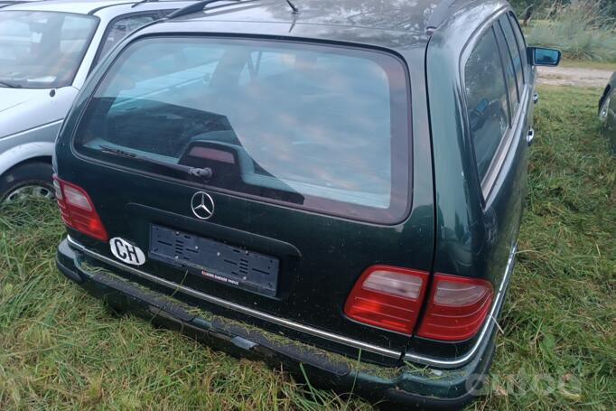 Mercedes-Benz E-Class W210/S210 wagon 5-doors