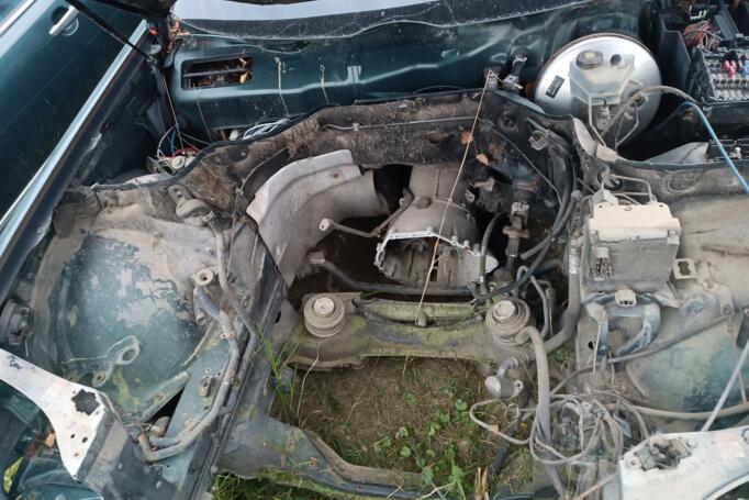 Mercedes-Benz E-Class W210/S210 wagon 5-doors