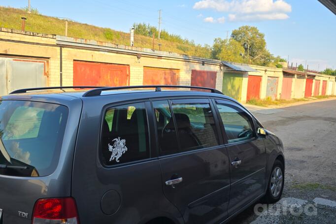 Volkswagen Touran 1 generation Minivan